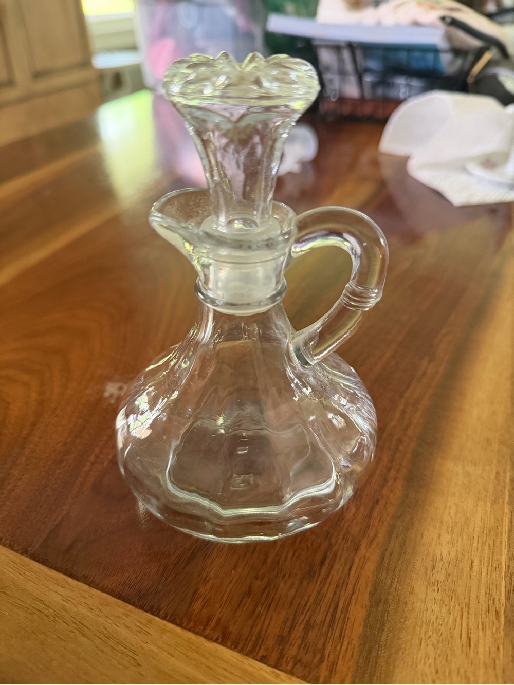 Clear Glass Cruet Decanter with Stopper